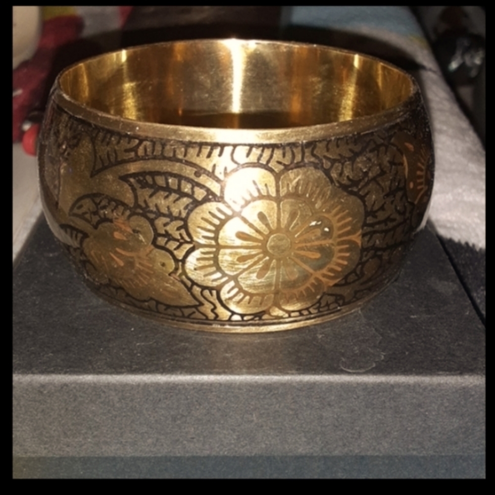 Gold Plated Brass bangle with etched floral accenets.